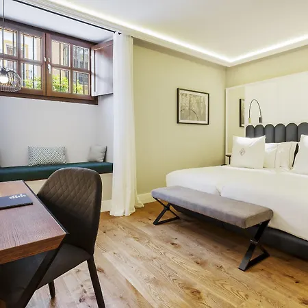 Hotel One Shot Palacio Conde De Torrejón 09 Sevilla